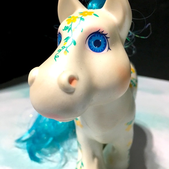 CABBAGE PATCH 90s MAGIC MEADOW SHIMMER &SHINE PONY - Picture 7 of 12